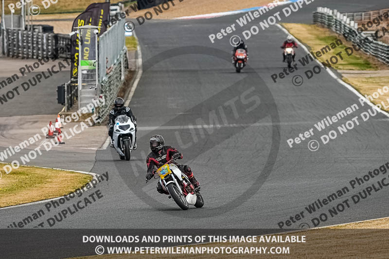 enduro digital images;event digital images;eventdigitalimages;mallory park;mallory park photographs;mallory park trackday;mallory park trackday photographs;no limits trackdays;peter wileman photography;racing digital images;trackday digital images;trackday photos